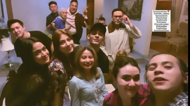 Momen hari terakhir Toby Armstrong syuting Asmara 2 Dunia (Foto: Instagram @arnoldleonard05)