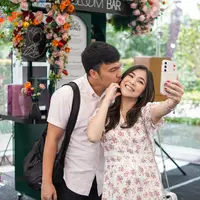 Ingin perayaan Valentine yang beda? Temukan pengalaman unik dan berkesan saat Merayakan Valentine di Bloom Bar (Lego Indonesia)