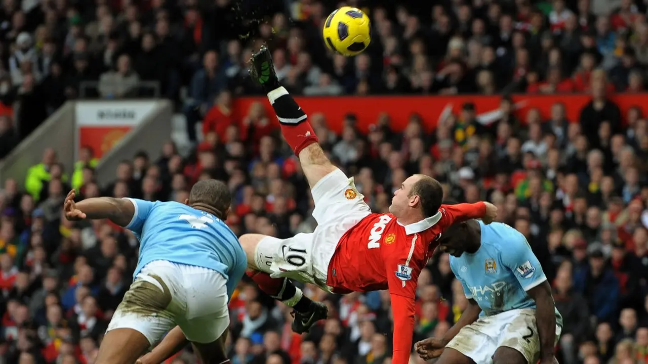 Foto: 5 Catatan Menarik 11 Gol Wayne Rooney, Eks Striker MU yang Jadi Top Skor Derbi Manchester Sepanjang Sejarah