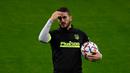 Pemain Atletico Madrid, Koke, saat mengikuti latihan jelang laga Liga Champions di Stadion Wanda Metropolitano, Selasa (1/12/2020) wib. Atletico Madrid akan menghadapi Bayern Munchen. (AFP/Pierre-Philippe Marcou)