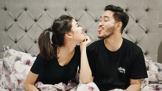 Syahnaz Sadiqah dan Jeje Govinda