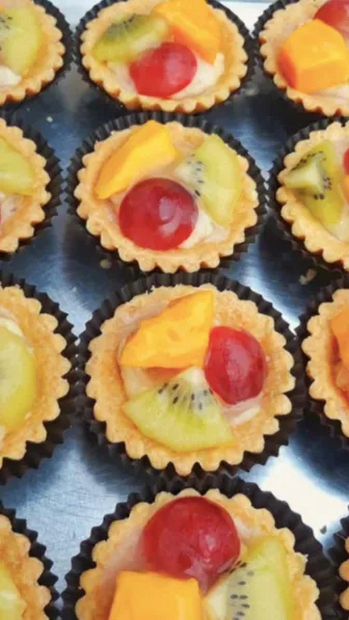 2. Pie Buah