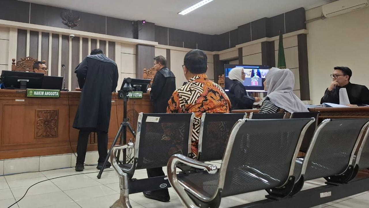 Eks Wali Kota Semarang dan Suaminya Didakwa Terima Gratifikasi Rp2 Miliar