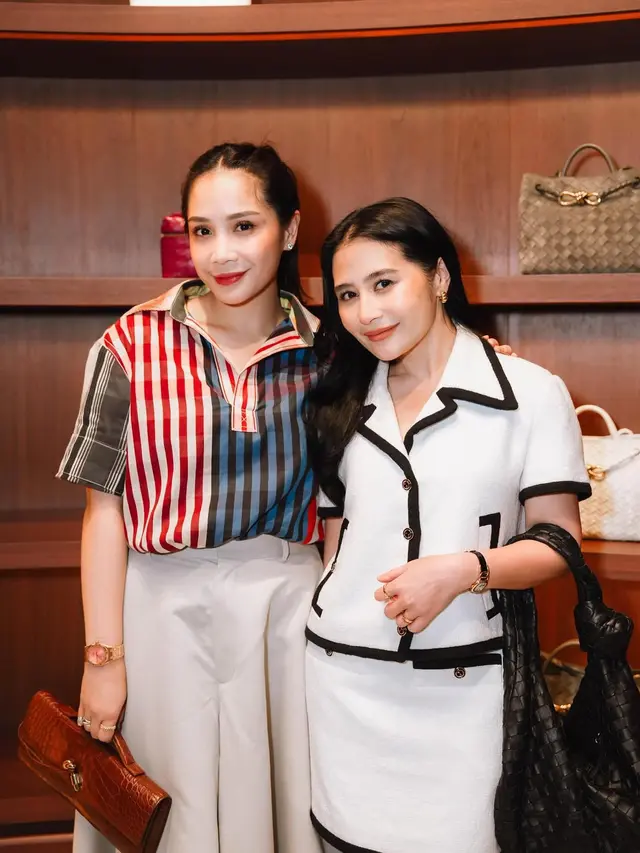 Disebut Mirip, Ini Gaya Berkelas Nagita Slavina dan Prilly Latuconsina yang Sama-Sama Pakai Outfit Puluhan Juta
