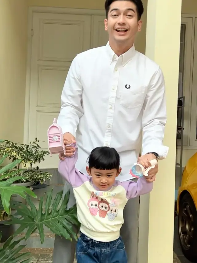 7 Potret Rumah Teuku Ryan, Penuh Nuansa Kesederhanaan