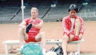 Anatoli Polosin dan asistennya Danurwindo saat menukangi Timnas Indonesia dalam persiapan SEA games 1991. (Bola.com/Dok. Pribadi)