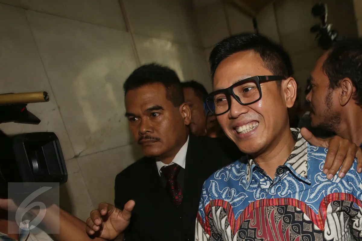 20161216-Eko Patrio Datangi Bareskrim Polri-Jakarta