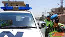 Citizen6, Lebanon: Sersan Kepala Netty melaksanakan Speed Gun pada titik yang telah ditentukan, untuk dilaporkan pada titik point berikutnya yang berjarak kurang lebih 1 Km. (Pengirim: Badarudin Bakri Badar).