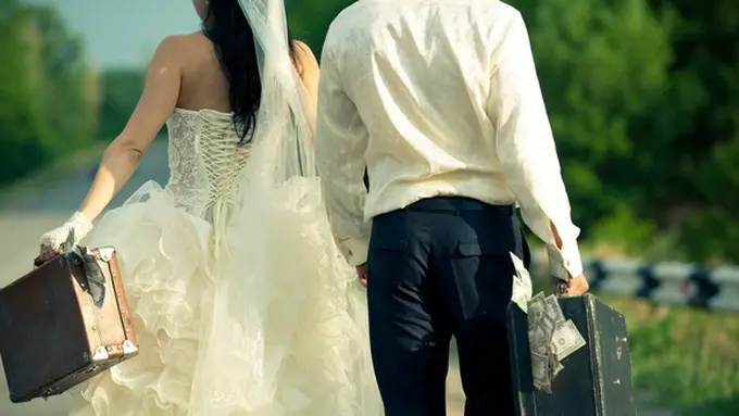 (c) shutterstock.com