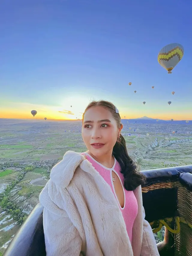 Prilly Latuconsina mengaku siap nikah muda.