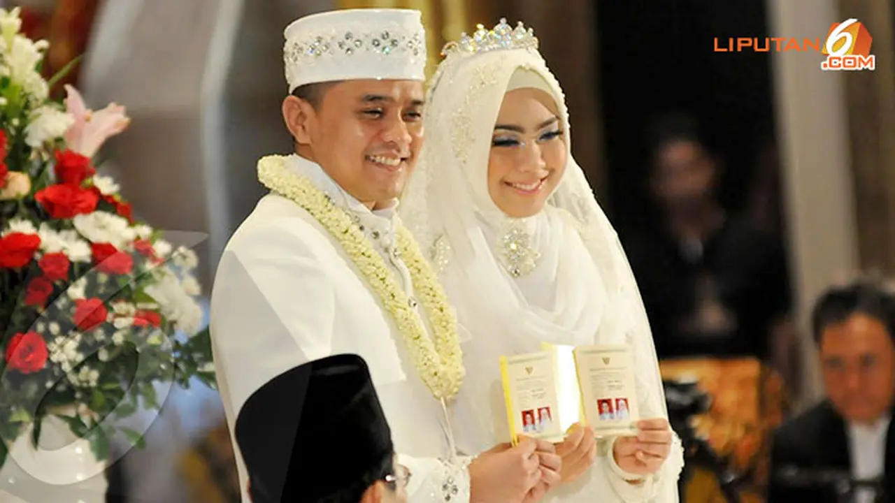 oki-setiana-dewi-3-140112b.jpg