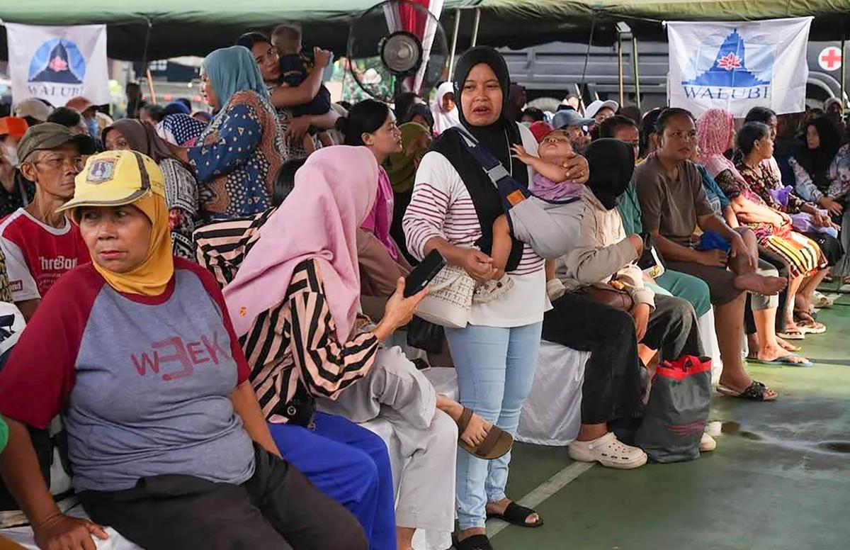 FOTO: TNI AD Fair 2025 di Monas, Ribuan Warga Antusias Mendapatkan  Layanan Gratis
