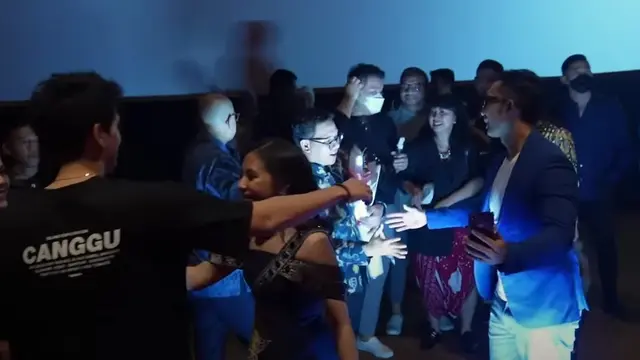 Maxime Bouttier dan Prilly Latuconsina