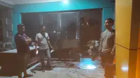 Kantor Perusahan Listrik Negara (PLN) Unit Layanan Pelanggan (ULP) Kuala di Kelurahan Bela Rakyat, Kecamatan Kuala, Kabupaten Langkat, Sumatera Utara (Sumut) diteror bom molotov