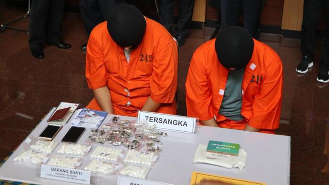 Warga Negara Peru telan kokain (Liputan6.com/Dewi Divianta)