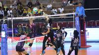 TNI AU Electric mengalahkan Rajawali O2C 3-1 (25-9, 23-25, 25-17, 25-13) pada final four Livoli Divisi Utama 2025 putaran kedua di GOR Ki Mageti, Magetan, Selasa (14/10).&nbsp;(foto: PBVSI)