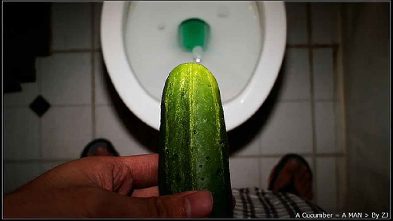 [Bintang] 4 Buah yang Nasibnya Sering Jadi Ilustrasi Penis