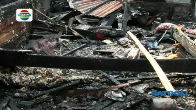 Kebakaran akibat ledakan tabung gas elpiji oplosan rumah kontrakan di Pulo Gadung, Jakarta Timur.
