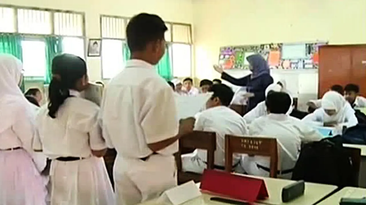 (lip6siang) Buku Sekolah