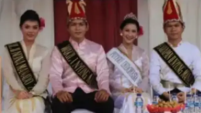 Pakaian Adat Minahasa Bajang