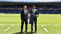 Dan tak lama langsung mengumumkan bahwa Les Parisiens menunjuk Christophe Galtier menjadi pelatih baru. (Dok. PSG)