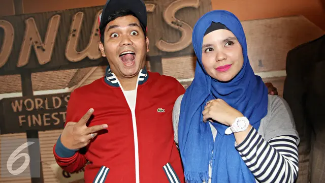 Indra Bekti dan istri, Aldilla Jelita