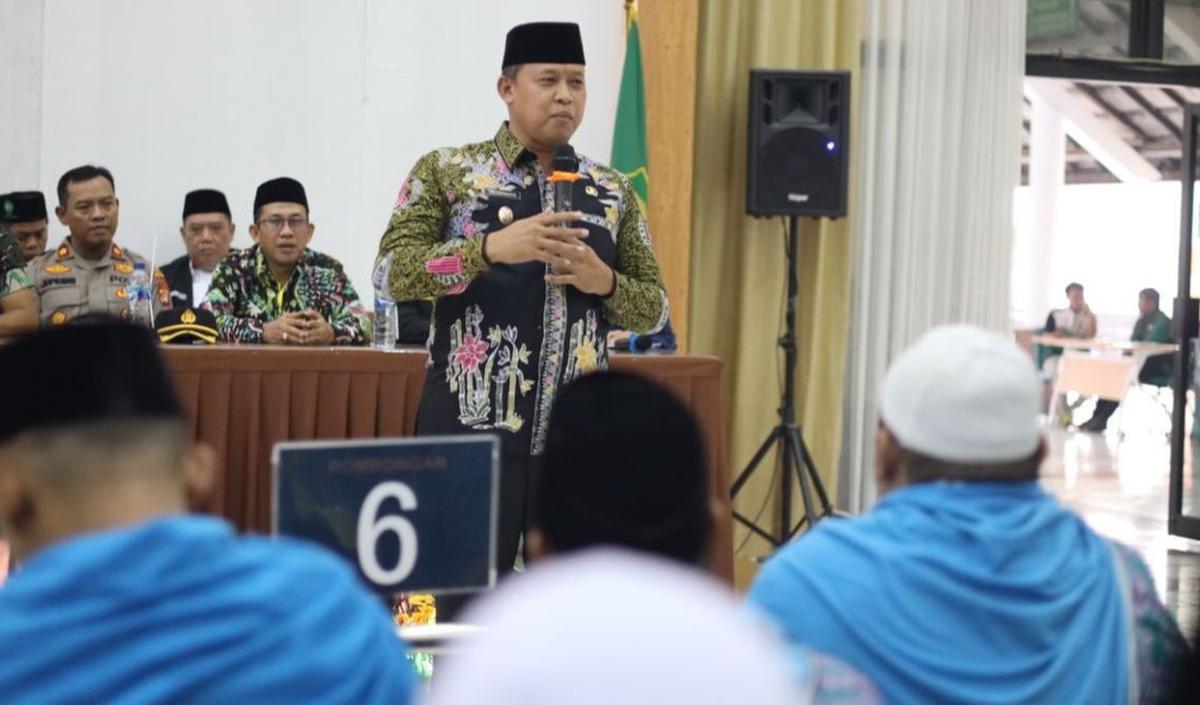 Tri mengatakan, rencana kebijakan itu akan berjalan dengan cepat jika sudah dilantik menjadi Wali Kota Bekasi definitif.