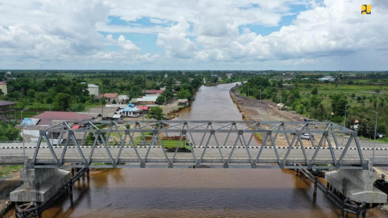 Jembatan Sei Puting Kalimantan Selatan