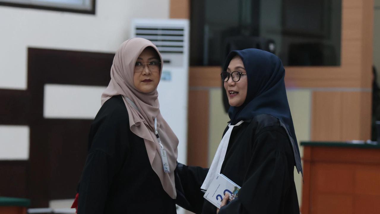 FOTO: Dokter Tifa Didakwa Terkait Tudingan Ijazah Jokowi