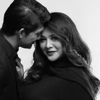 Audy Item dan Iko Uwais jalani hubungan jarak jauh atau LDR. (Instagram/audyitem)