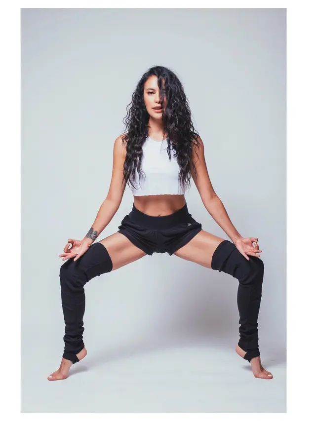Gaya Sophia Latjuba Saat Olahraga (sumber: instagram/sophia_latjuba88)