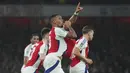 Pemain Arsenal, Gabriel Jesus melakukan selebrasi setelah mencetak gol ke gawang Crystal Palace pada laga perempat final Carabao Cup 2024/2025 yang berlangsung di Emirates Stadium, London, Inggris, Kamis (19/12/2024) WIB. (AP Photo/Kirsty Wigglesworth)