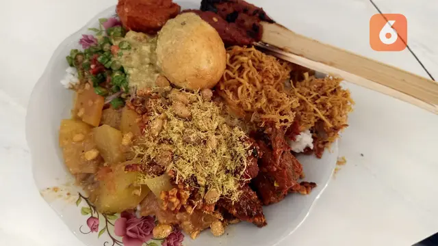 Mencicip Nasi Pucang Kuliner dari Nama Desa yang Lezat dan Murah Meriah