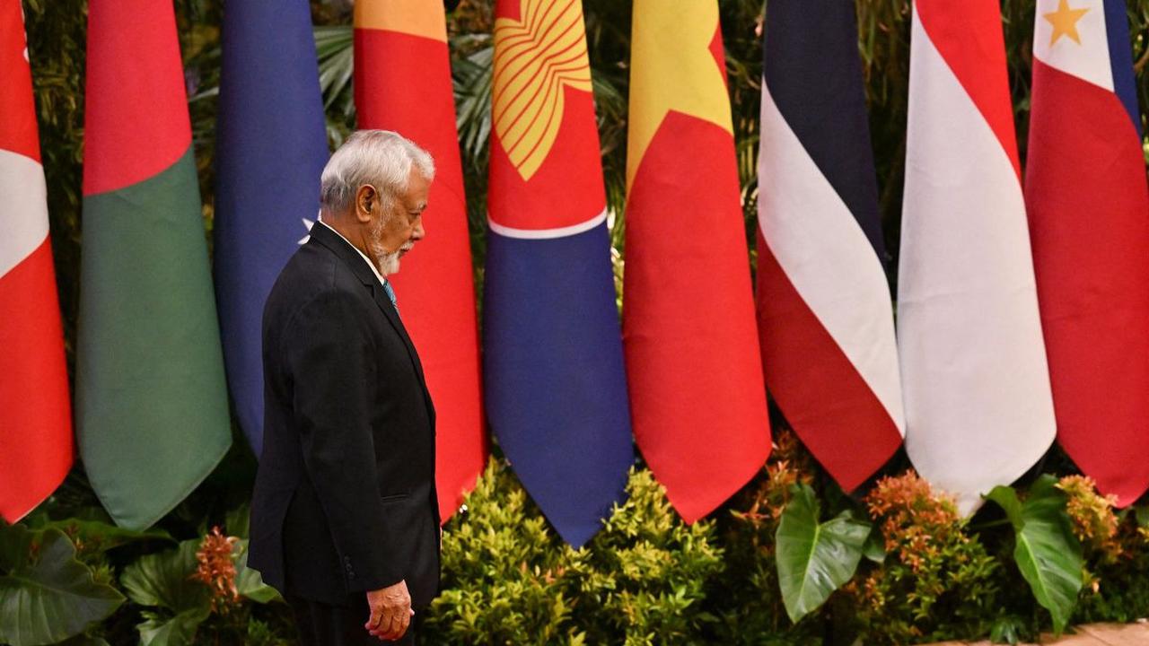 Jokowi menegaskan&nbsp;bahwa Indonesia dan Timor Leste adalah saudara. Sehingga kemitraan kedua negara harus semakin dipererat.&nbsp;Dia pun menyampaikan dukungan penuh keanggotaan Timor Leste di Asean