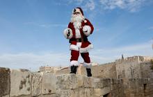 Maskapai Ini Tawarkan Penerbangan Gratis ke Kutub Utara untuk Bertemu Santa Claus