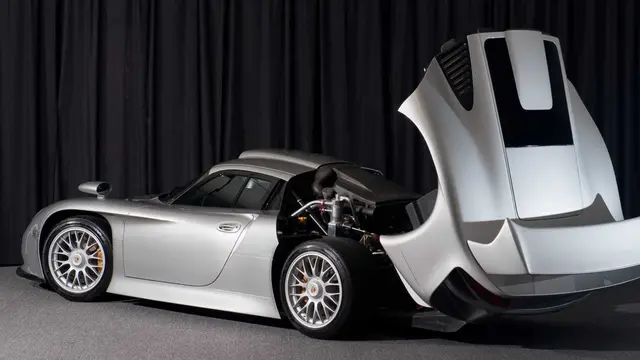 Porsche 911 GT1 Straßenversion
