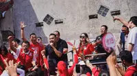 Giring Ganesha Ramaikan Ngamen Solidaritas PSI, Seru-seruan Nyanyi Bersama Warga Jaksel