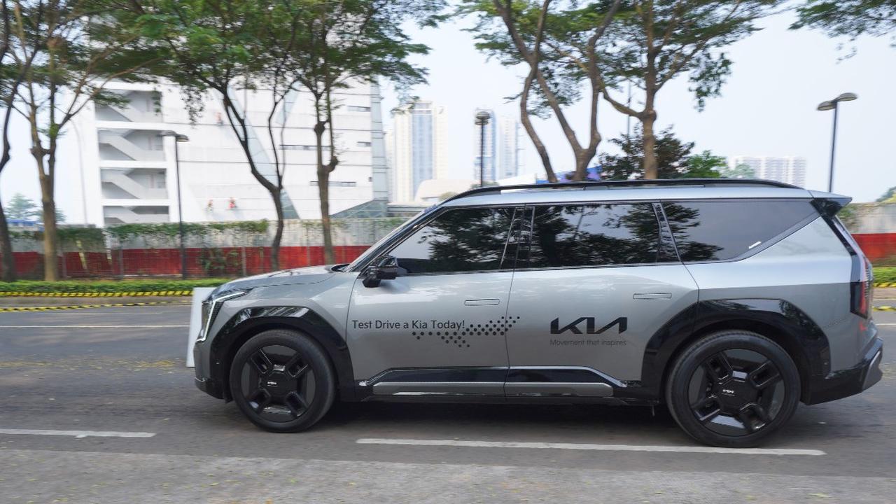 Kia Pamerkan Seluruh Line-up Terbaru di GIIAS 2025, EV4 Jadi Sorotan