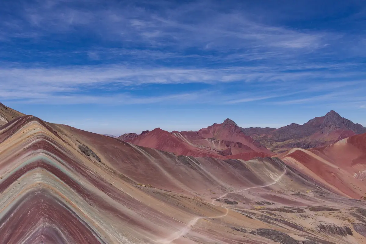 [Fimela] Gunung Pelangi, Peru