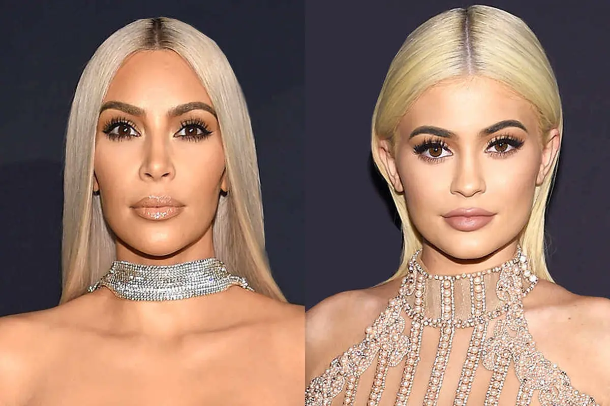 [Bintang] Kim Kardashian - Kylie Jenner
