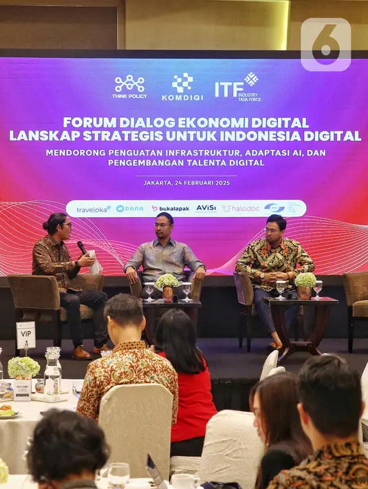 Seiring pertumbuhan tersebut menjadi tantangan untuk para anggota AVISI untuk selalu berinovasi dari ancaman pembajakan atau ilegal streaming dimana hampir 70% masyarakat indonesia masih mengonsumsi konten bajakan yang dapat berisko terjadinya kebocoran data pribadi. (Liputan6.com/Angga Yuniar)