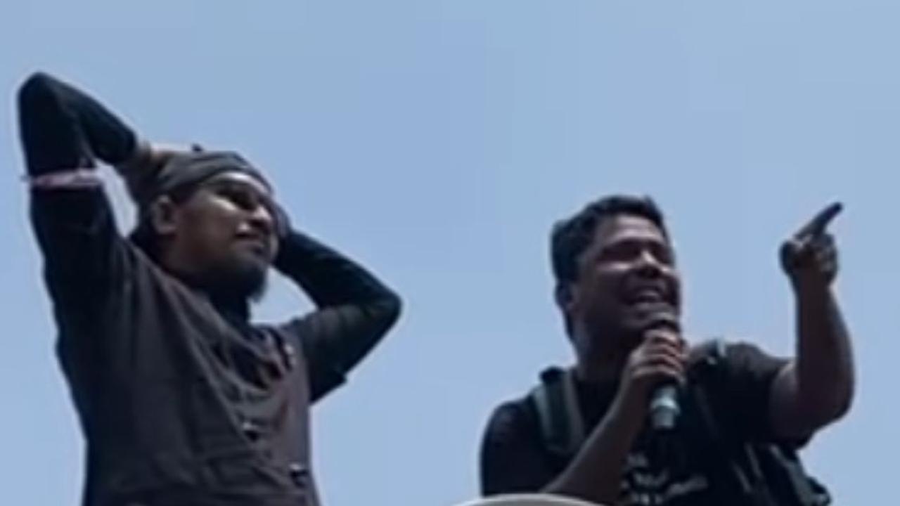 Dalam orasinya, Mamat menekankan kepada masyarakat Indonesia untuk tidak lagi dipecah belah. Foto: Merdeka.com/Haliza Sativa