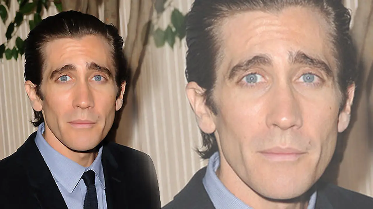 jake-gyllenhaal-131023b.jpg