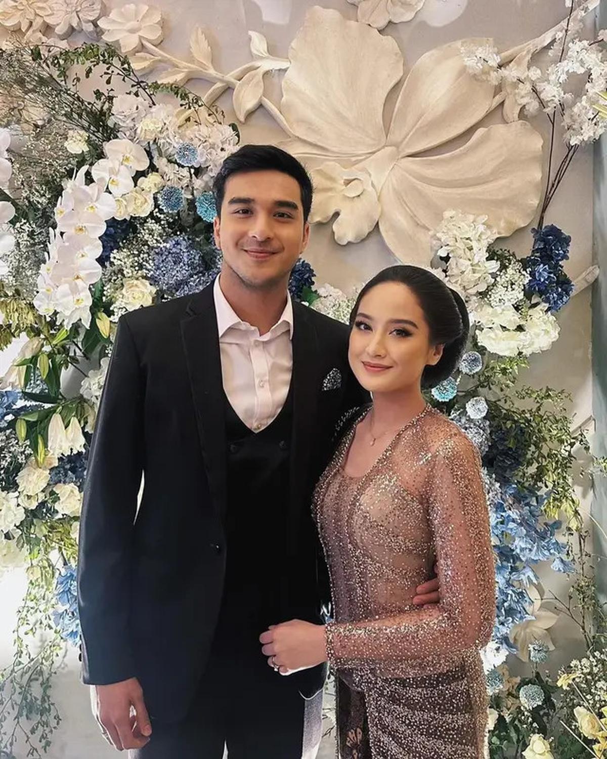 Inspirasi Setelan Kebaya Couple ala Artis yang Elegan, dari Jessica Mila hingga Ayu Dewi