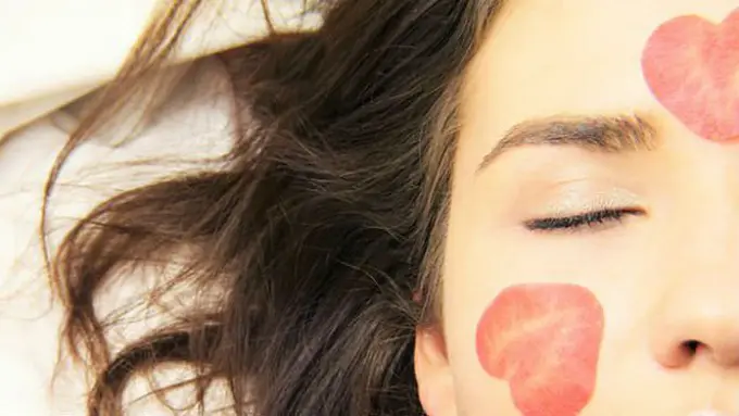 Ilustrasi perempuan kulit perempuan/silviarita/Pixabay.com