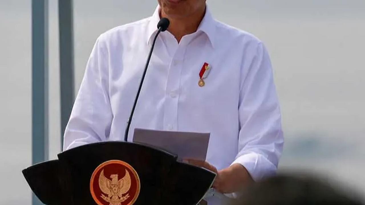 Jokowi Bakal Berikan Bintang Jasa ke Presiden FIFA di Istana Hari Ini