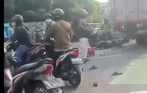 Kronlogi Truk Tabrak Belasan Motor di Bekasi, Sempat Terobos Lampu Merah