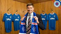 Legenda Liverpool, Steven Gerrard, resmi ditunjuk sebagai pelatih anyar Rangers FC. (Twitter Rangers FC)