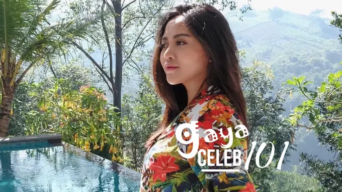 [Bintang] Gaya Seleb 101: Jauh dari Kesan Ibu-ibu, Deretan Outfit Rachel Vennya Ini Super Kekinian