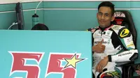 Pebalap Petronas Raceline Malaysia, Hafizh Syahrin, dinilai masih terlalu dini untuk bisa tampil di MotoGP 2018. (EPA/Roman Dios)